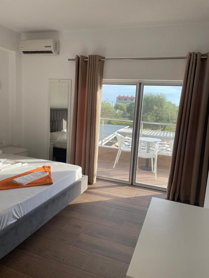 Hotel Riviera Борш Екстер'єр фото