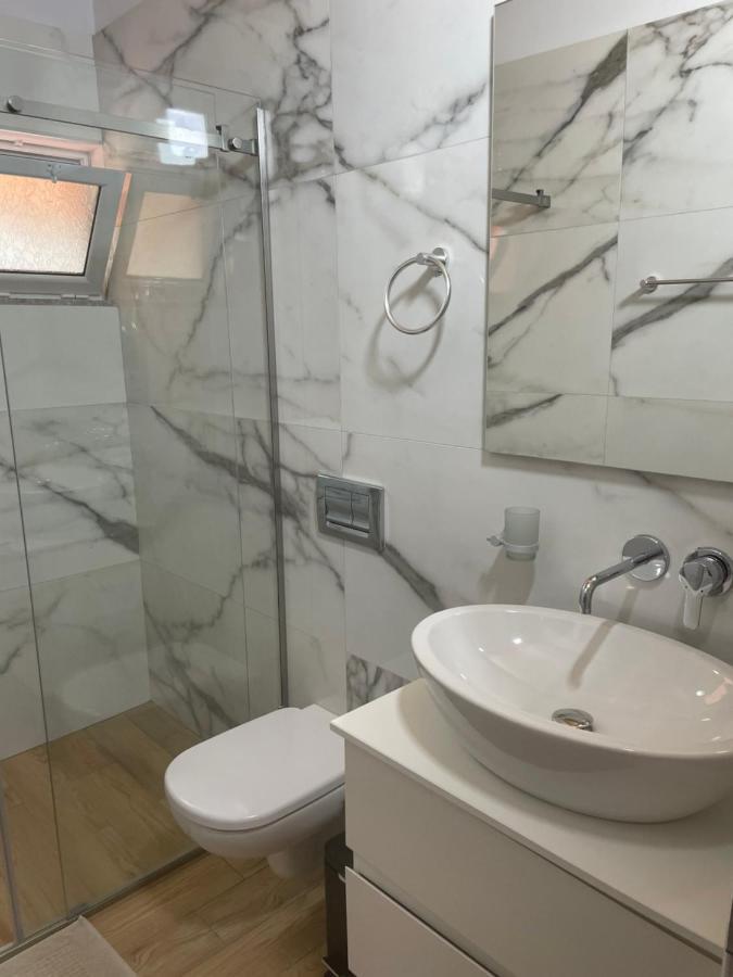 Hotel Riviera Борш Екстер'єр фото
