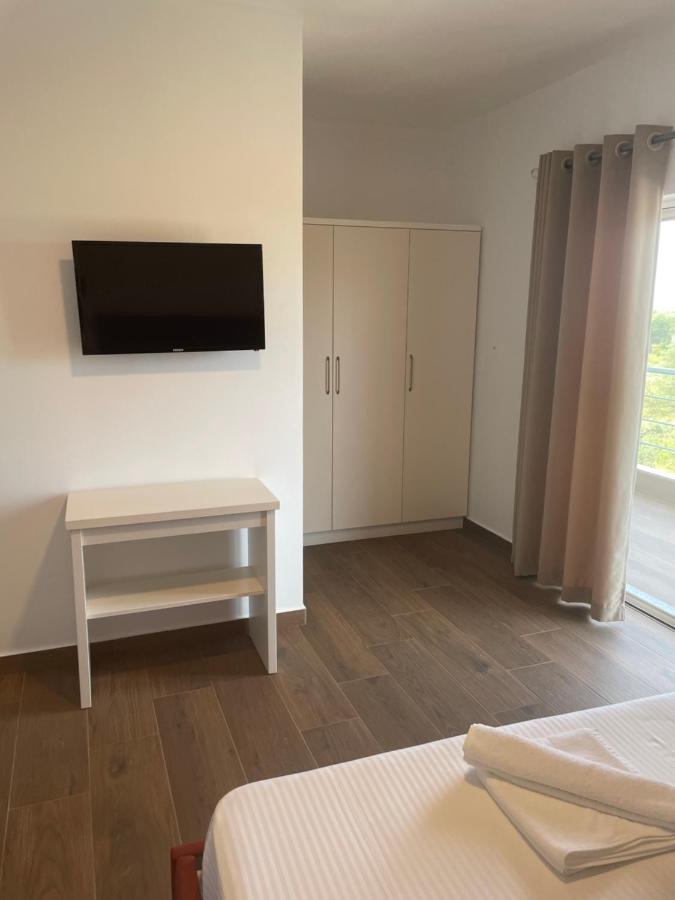 Hotel Riviera Борш Екстер'єр фото